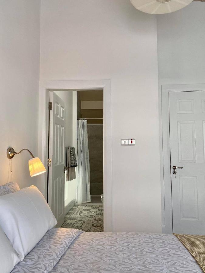Room 2 Camp Street B&B & Self Catering Oughterard Eksteriør billede